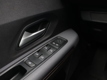 Dacia Logan III 2024 Dacia Sandero 1.0 TCe, Salon Polska, zdjęcie 16