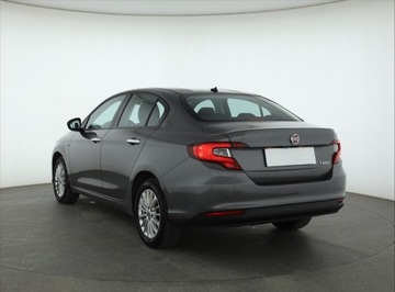 Fiat Tipo II Sedan Facelifting 1.0 T3 Turbo 100KM 2022 Fiat Tipo 1.0 FireFly, Salon Polska, zdjęcie 3