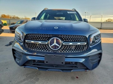Mercedes GLB 2021 Mercedes-Benz GLB 250 2021 2.0 Benzyna 221KM, zdjęcie 5