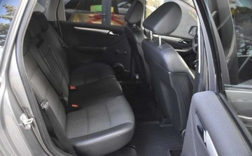 Mercedes Klasa B W245 180 CDI 109KM 2010 Mercedes-Benz Klasa B Mercedes-Benz Klasa B 180 CDI Special Edition 2.0, zdjęcie 8