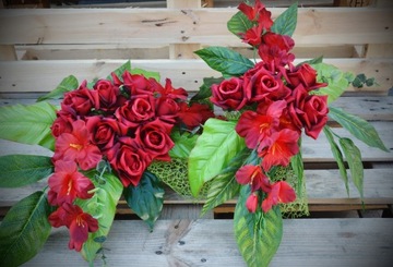 БУЧОК + БУКЕТ Цветы Украшение могилы Кладбище