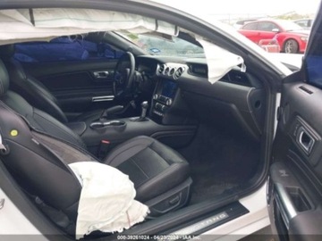 Ford Mustang VI Fastback Facelifting 5.0 Ti-VCT 450KM 2022 Ford Mustang 2022r, GT Premium, 5.0L 5.0 Benzyna 450KM, zdjęcie 9