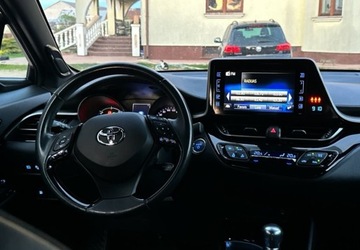Toyota C-HR I Crossover 1.8 Hybrid 122KM 2018 Toyota C-HR 1.8 Hybryda 122KM, zdjęcie 7