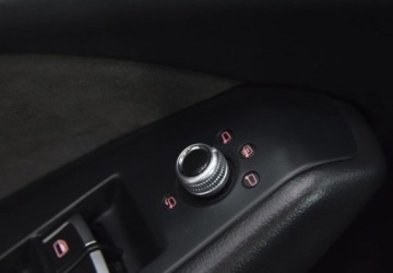 Audi Q5 I SUV Facelifting 3.0 TDI 245KM 2013 Audi Q5 3.0 TDI 245 KM _ Nawigacja _ Alu 19 _ Quattro 3.0 Diesel 245KM, zdjęcie 24