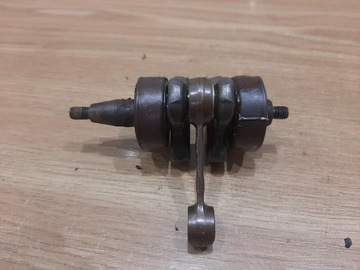 ШАТУН КОЛЕНВАЛА HUSQVARNA 223L