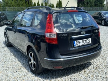 Hyundai i30 I CW 1.6 DOHC CVVT 126KM 2009 Hyundai i30 1.6 16V MPI 126KM 2009 serwisowany, zdjęcie 7