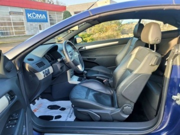 Opel Astra H Cabrio 1.6 Twinport ECOTEC 105KM 2007 Opel Astra Astra Kabrio 1.6 Benzyna 105KM, zdjęcie 14