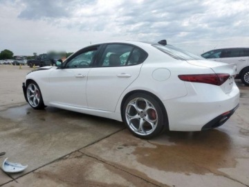 Alfa Romeo Giulia II 2018 Alfa Romeo Giulia Ti 2018 2.0l 2.0 Benzyna 280KM, zdjęcie 1