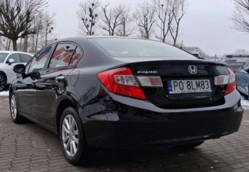 Honda Civic IX 2013 Honda Civic Honda Civic 1.8 Comfort AUT Dealer Honda Karlik Poznan Ma, zdjęcie 5