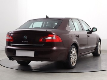 Skoda Superb II Sedan 1.8 TSI 160KM 2011 Skoda Superb 1.8 TSI, DSG, Skóra, Xenon, Klima, zdjęcie 4