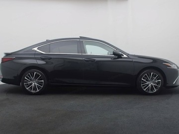 Lexus ES VII (XV70) Sedan Facelifting 300h 218KM 2025 Od ręki - 300h Business Edition 2.5 E-CVT 218KM | Szyberdach!, zdjęcie 1