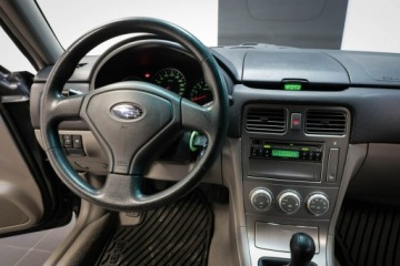 Subaru Forester II 2.0 X 125KM 2005 Subaru Forester 4x4*Reduktor*Pełna historia, zdjęcie 22