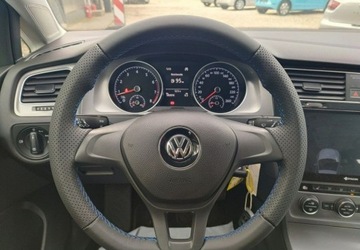 Volkswagen Golf VII Variant 1.2 TSI BlueMotion Technology 85KM 2016 Volkswagen Golf Navi Parktronik Super stan 1.2 Benzyna 86KM, zdjęcie 10