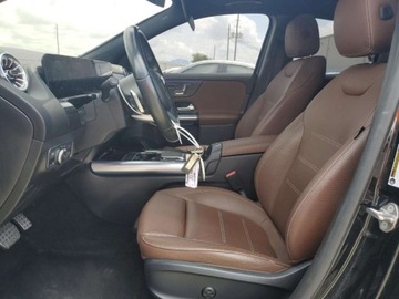 Mercedes GLA II 2022 Mercedes-Benz GLA 250 2022 2.0l 2.0 Benzyna 221KM, zdjęcie 7