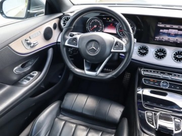 Mercedes Klasa E W213 Cabrio 2.0 200 184KM 2018 Mercedes E E 200 4MATIC, Salon Polska, 4X4, zdjęcie 6