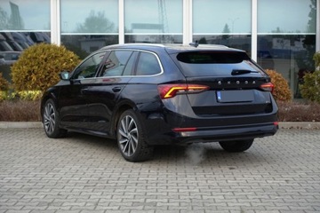 Skoda Octavia III Kombi Facelifting 1.5 TSI ACT 150KM 2020 Skoda Octavia Salon PL ACC Panorama Skora Kamera Virtual LED FV23, zdjęcie 4