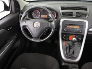 Fiat Croma II 1.9 16v Multijet 150KM 2009 Fiat Croma 1.9 MultiJet, Automat, Klima, zdjęcie 6