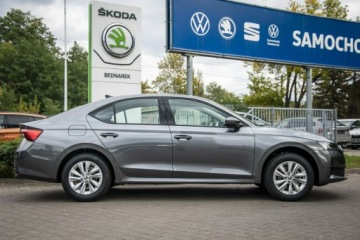 Skoda Octavia IV Liftback 2.0 TDI 150KM 2026 Škoda Octavia Skoda Octavia Drive Essence 2.0 TDI, zdjęcie 5