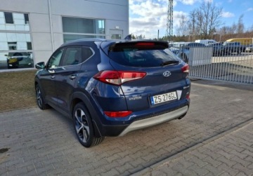 Hyundai Tucson III SUV 2.0 CRDI 185KM 2016 Hyundai Tucson 2.0 CRDI Style 4WD 185KM Salon PL 2.0 Diesel 185KM, zdjęcie 3