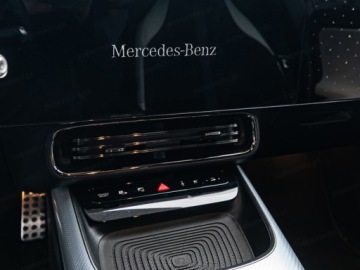 Mercedes GLB 2026 MERCEDES-BENZ GLB 250+ EQ AMG line Suv (272 KM) 2026, zdjęcie 8