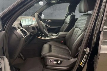 BMW X5 G05 SUV Facelifting 3.0 30d 298KM 2026 BMW X5 M Pro, Pakiet Innowacji, Duzy Rabat, Bogate wyposazenie 3.0 Diesel, zdjęcie 6