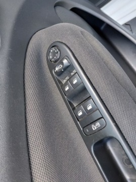 Citroen C3 Picasso 1.4 95KM 2014 Citroen C3 Picasso Lift LED Rolety Klimatronik Alu 1.4 Benzyna 95KM, zdjęcie 8