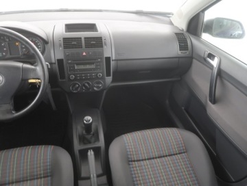 Volkswagen Polo IV Hatchback 1.2 i 70KM 2008 VW Polo 1.2 12V, Salon Polska, Klima, El. szyby, zdjęcie 7