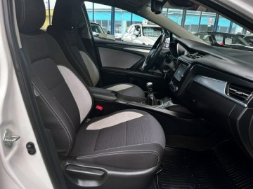 Toyota Avensis III Wagon Facelifting 2015 2.0 D-4D 143KM 2018 Toyota Avensis GWARANCJA I-wł Kraj BEZWYPADK, zdjęcie 10