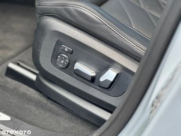 BMW X6 G06 SUV Facelifting 3.0 30d 298KM 2025 BMW X6 BMW X6 3.0 Diesel 299KM, zdjęcie 11