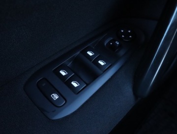 Peugeot 308 II SW Facelifting 1.5 BlueHDI 130KM 2018 Peugeot 308 1.5 BlueHDi, Salon Polska, Serwis ASO, zdjęcie 14