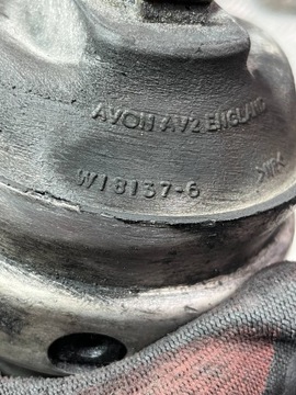 AUDI A4 B6 B7 ULOŽENÍ MOTORU 8E0199379AD