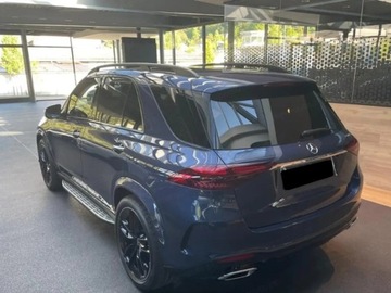 Mercedes GLE V167 SUV Facelifting 2.0 300d 269KM 2025 MERCEDES-BENZ GLE 300 d 4-Matic AMG Line 2.0 (269KM) 2025, zdjęcie 3