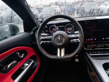 Mercedes CLA C118/X118 2026 MERCEDES-BENZ CLA 200 AMG Line Sedan 1.5 163KM 2026, zdjęcie 11