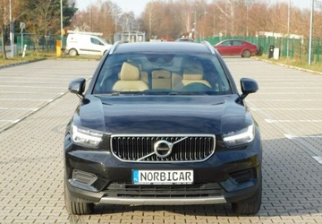 Volvo XC40 Crossover 1.5 T3 163KM 2019 Volvo XC 40 z Gwarancja Bezwypadkowy Bezowa Skora 1.5 Benzyna 163KM, zdjęcie 2