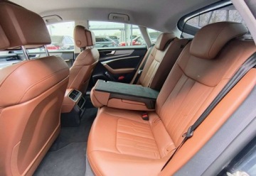 Audi A7 C8 Sportback 3.0 55 TFSI 340KM 2018 Audi A7 Sportback Matrix Fotele konturowe Pneumatyka Radary ACC Virtual Do, zdjęcie 18