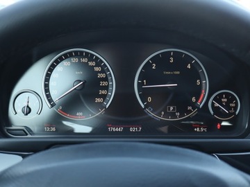 BMW Seria 5 F10-F11 Touring Facelifting 525d 218KM 2016 BMW 5 525d xDrive, 214 KM, 4X4, Automat, Skóra, zdjęcie 10