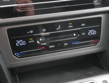 Volkswagen Passat B8 Variant Facelifting 2.0 TDI SCR 150KM 2020 VW Passat 2.0 TDI, Salon Polska, 1. Właściciel, zdjęcie 11