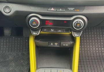 Kia Stonic Crossover 1.4 DOHC 100KM 2018 Kia Stonic 1.4 100KM Navi Climatronic Kamera Led Bezwypadkowy Dla wymagaja, zdjęcie 19