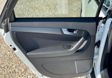 Audi A3 8P Hatchback 3d 1.6 TDI 105KM 2011 Audi A3 Sportback 1.6 TDI 105KM led climatronic 5 drzwi nowe sprzeglo 1.6, zdjęcie 13