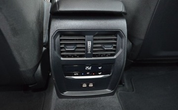 BMW Seria 3 G20-G21 Touring 2.0 330i 258KM 2024 BMW Seria 3 330i 258 KM xDrive M-Pakiet Led Head-Up Kamera Ambiente ACC Se, zdjęcie 7