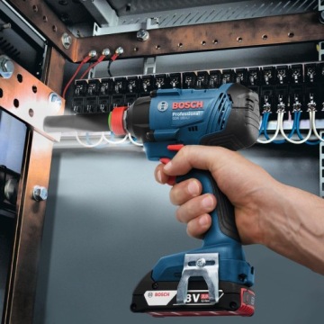 Ударный гаечный ключ BOSCH Professional GDX 180-Li 18V SOLO Шуруповерт