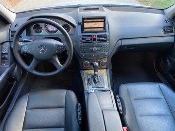 Mercedes Klasa C W204 Limuzyna 3.0 300 231KM 2008 Mercedes-Benz Klasa C Mercedes-Benz C 280 V6 4-Matic Super Stan Szwajcar, zdjęcie 14