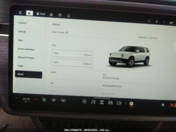  Inny Inny 2023 Rivian R1S Adventure Quad-Motor Large Pack Elektryczny 835KM, zdjęcie 17