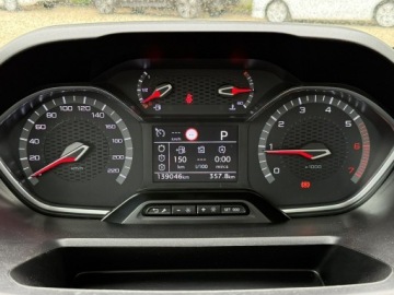 Peugeot Rifter Standard 1.2 PureTech 130KM 2021 Peugeot RIFTER 1.2 PureTech GT S&amp;S Aut! Salon, zdjęcie 26