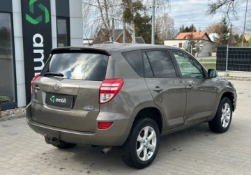 Toyota RAV4 III MPV Facelifting 2.2 D-4D 150KM 2011 Toyota RAV4 2.2D4D 150KM 2011r. 4x4 auto zarejestrowane i ubezpieczone w P, zdjęcie 4