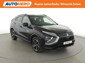 Mitsubishi Eclipse Cross SUV PHEV 2.4 188KM 2022 Mitsubishi Eclipse Cross PHEV 4x4 automat grzane, zdjęcie 9