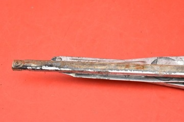 PODNOŚNIK SZYBY PRAWY PRZÓD TOYOTA COROLLA VERSO 1