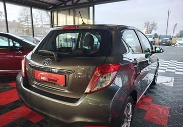 Toyota Yaris III Hatchback 5d 1.33 Dual VVT-i 99KM 2012 Toyota Yaris Toyota Yaris III 1.3BENZYNA ZADBANA 1.3 Benzyna 99KM, zdjęcie 5