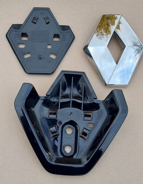 EMBLEMAT ZNACZEK NA MASKĘ RENAULT MEGANE III TEGNE