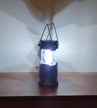 КЕМПИНГОВЫЙ ФОНАРЬ ДЛЯ ПАЛАТКИ ВЫЖИВАНИЯ, ИСПОЛЬЗУЮЩИЙСЯ НА БАТАРЕЯХ ААА